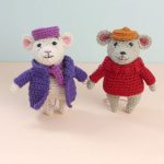 Inspired Rescuers Amigurumi Mice. Male and female mice standing and holding hands. Dressed in smart cloths || thecrochetspace.com