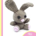 Irresistibly Cute Crocheted Bunny. Sitting mini rabbit looking to one side || thecrochetspace.com