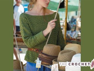 Italian Lightweight Crochet Sweater || thecrochetspace.com