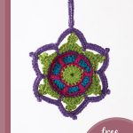 Jewelled Crocheted Snowflakes || thecrochetspace.com