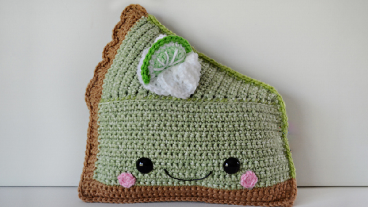 key lime pie kawaii crocheted cuddler || editor