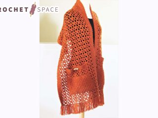 Light Crochet Pocket Shawl || The Crochet Space