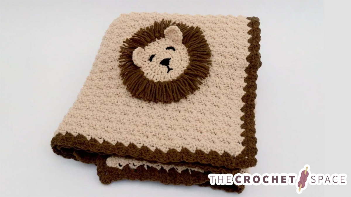 lion crocheted baby blanket || editor