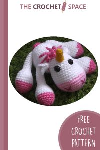 little baby crochet amigurumi unicorn || editor