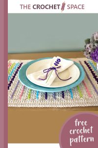 lovely crocheted spring placemat || editor