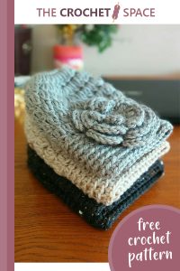 messy bun crocheted hat || editor