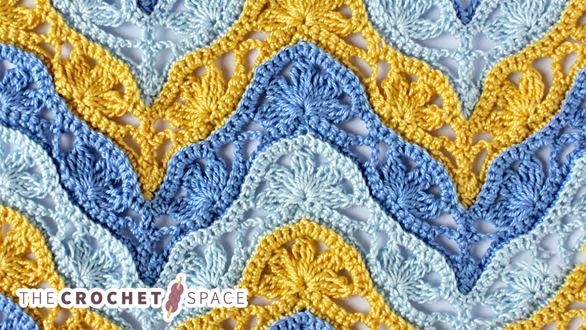 multi-color crocheted zigzag pattern || editor