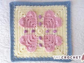 Never Ending Love Crocheted Square || thecrochetspace.com