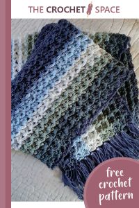 ocean waves crocheted scarf || editor