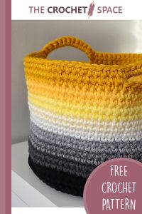 ombre crocheted storage basket || editor