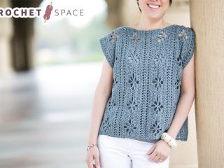 Perfect Poppy Crochet Tunic || thecrochetspace.com