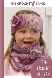 pink crochet head band plus neck warmer || editor