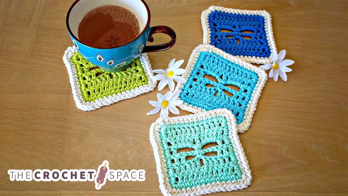 playful dragonfly crocheted coasters || editor
