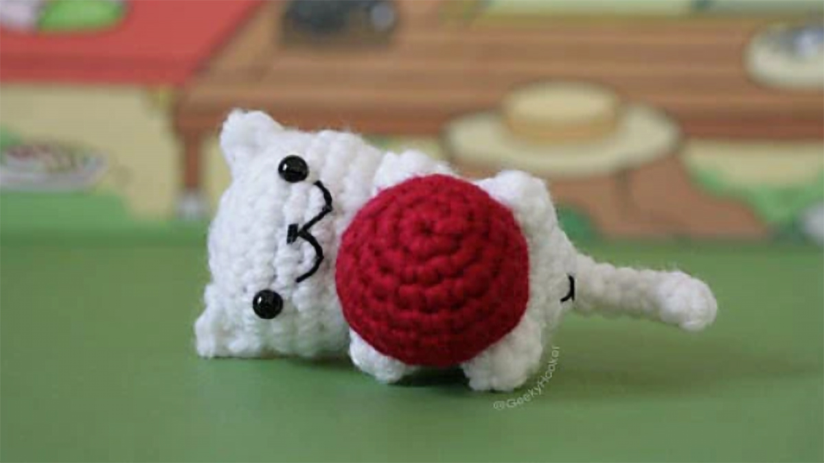 Playtime Crochet Kitty Cat || thecrochetspace.com