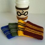 Potter Crochet Mug Cozy. Choice of 5 different mug cozy's in different colors and style | thecrochetspace.com