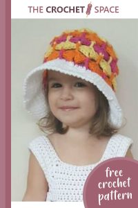 pretty fantail crochet hat || editor