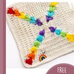 Rainbow Puff Crochet Square || thecrochetspace.com