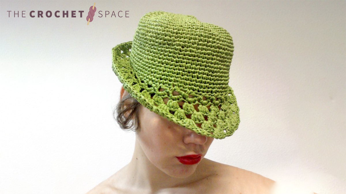 Rich Rafie Crochet Hat || thecrochetspace.com