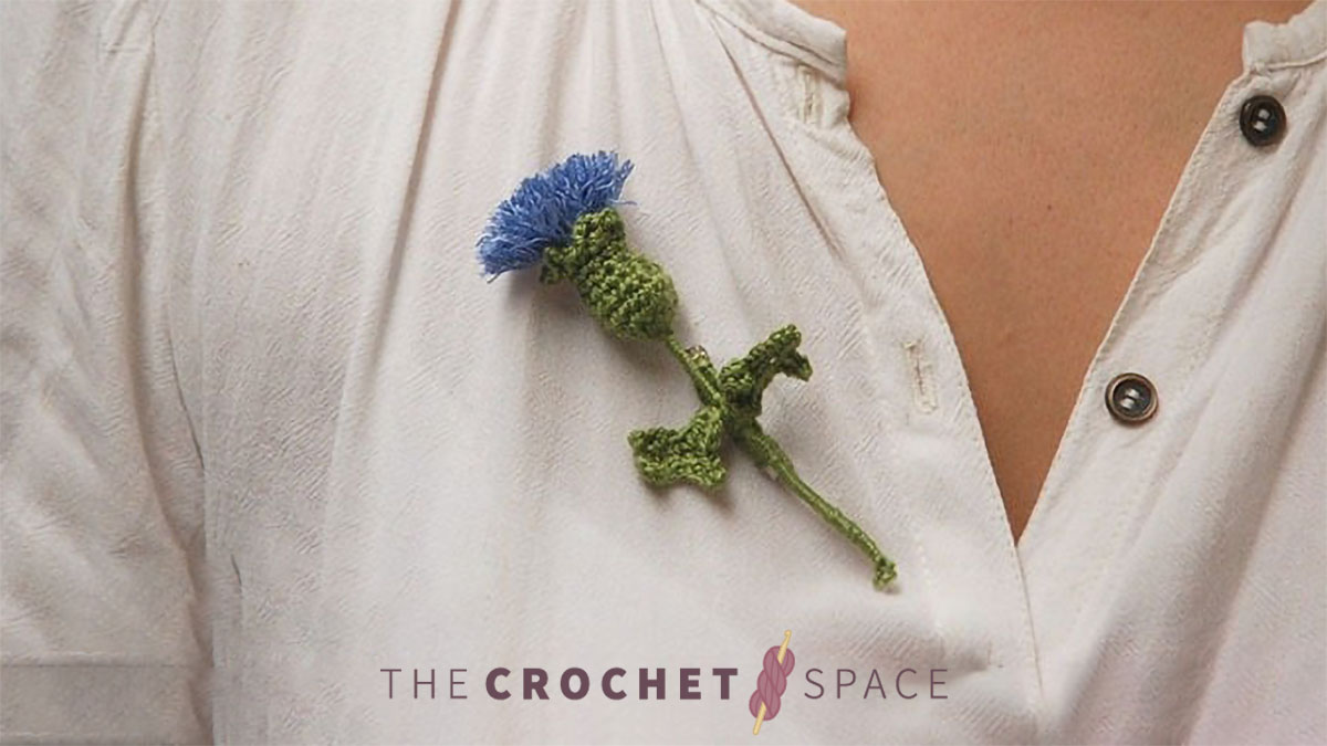 Scottish Thistle Crochet Flora || thecrochetspace.com