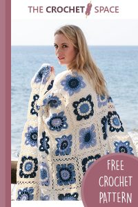 seaside blues crochet blanket || editor