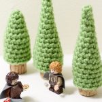 Seasonal Cork Crochet Tree. Three tress with 2x plastic characters || thecrochetspace.com