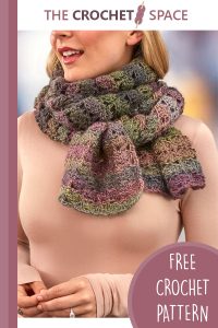 shaded shells crocheted super scarf || editor