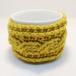 Simple Crochet Cup Warmer. front view of cup and cables || thecrochetspace.com