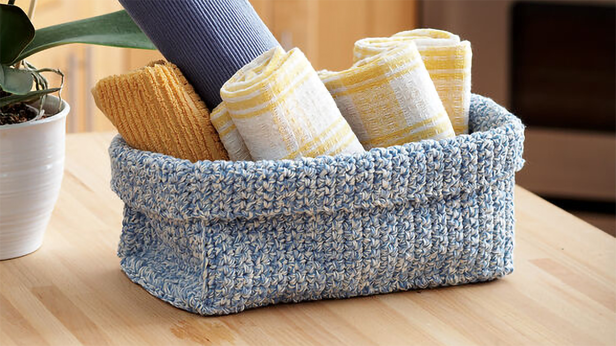 simple crocheted two strand basket || editor