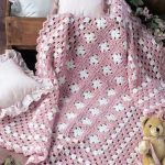 Simply Simple Crocheted Afghan. Crafted in dusky pink and white || thecrochetspace.com