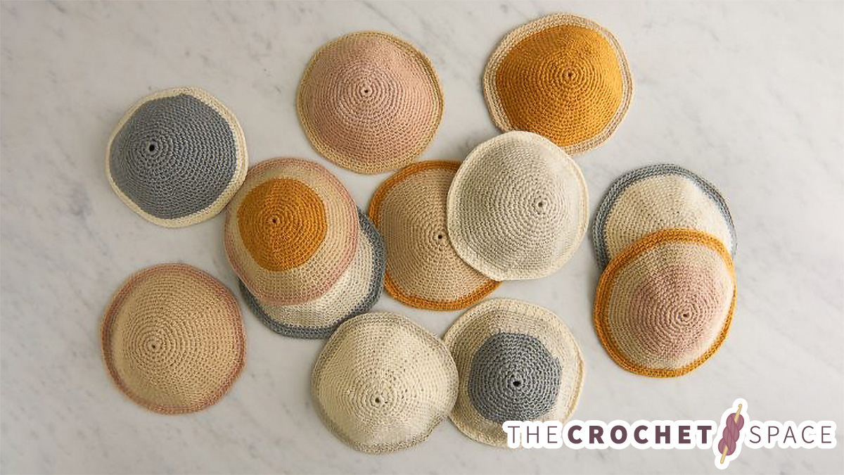 Simply Suitable Crochet Yarmulkes || thecrochetspace.com