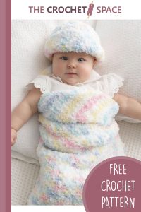 soft crocheted baby cocoon and hat || editor