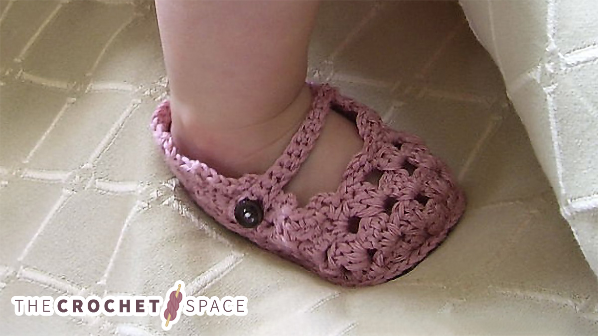 sole lovely crocheted mary janes || editor