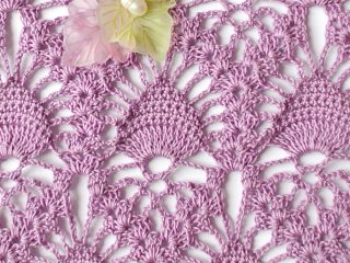 Stunning Crocheted Lace Pineapple Stitch