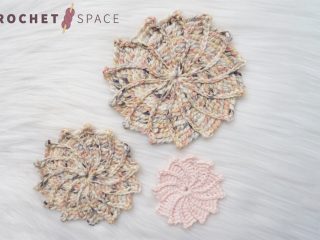 Stunning Spiral Crocheted Flower || thecrochetspace.com