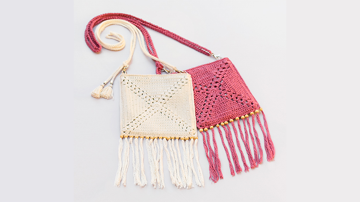 Summer Shoulder Crochet Bag || thecrochetspace.com