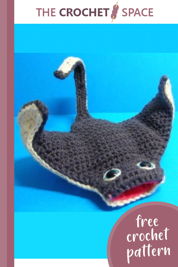 Super Cute Crocheted Manta Ray [FREE Crochet Pattern] The Crochet Space