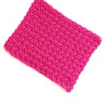 The Suzette Crochet Stitch. Pink dishcloth || thecrochetspace.com