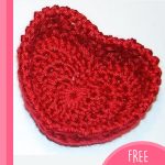 Sweet Crocheted Hugs And Kisses Baskets. One red, heart basket || thecrochetspace.com