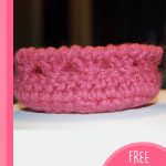 Sweet Crocheted Hugs And Kisses Baskets. Up close side view of pink basket || thecrochetspace.com