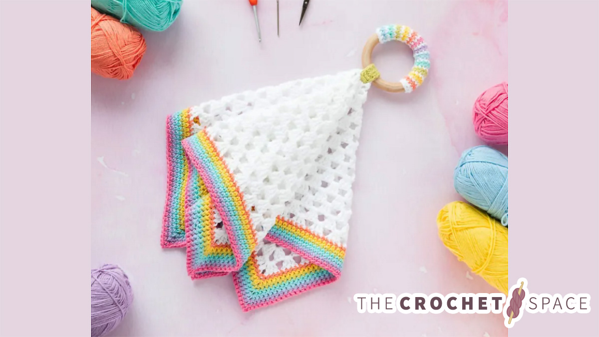 teething crochet blanket duo || editor