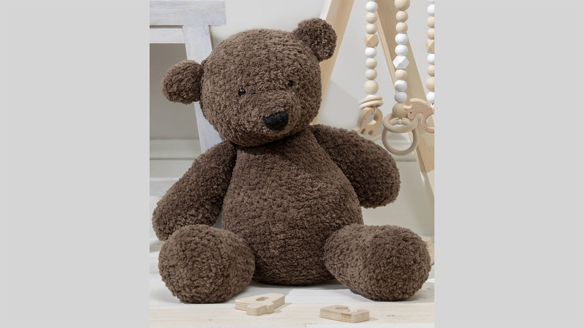 theodore crocheted teddy bear || editor