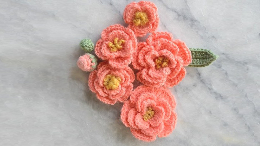 Tiny Crochet Peony Flowers [FREE Crochet Pattern]