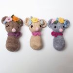 Tricky Dicky Crochet Doormouse. Three little door mice head and body only, no arms or legs. Tiny, pocket size || thecrochetspace.com