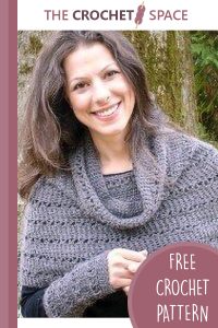 versatile v-stitch crocheted cowl and wrist warmers || editor
